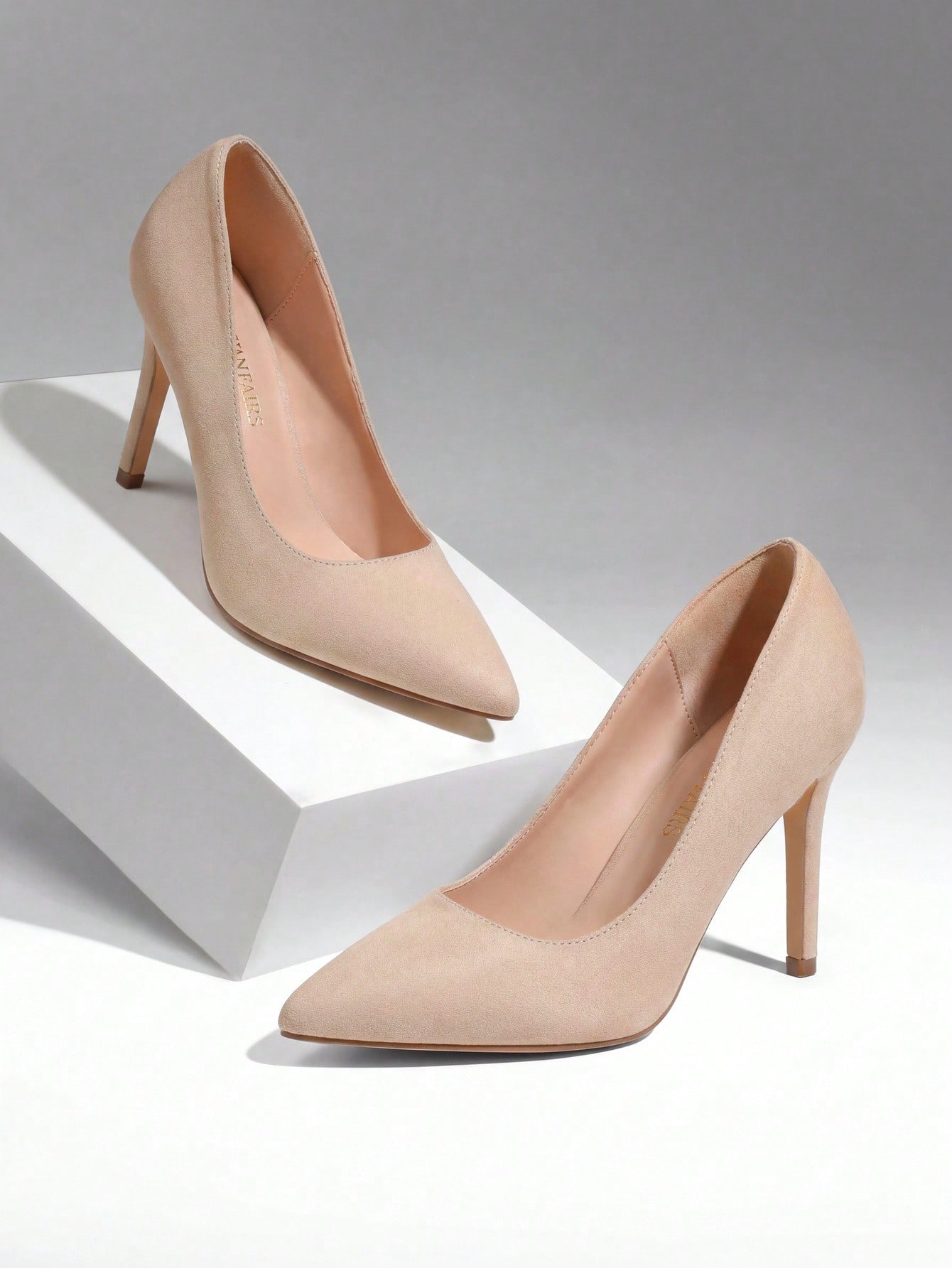 Court Heel Pointed - Zapatos de tacón alto tipo stiletto