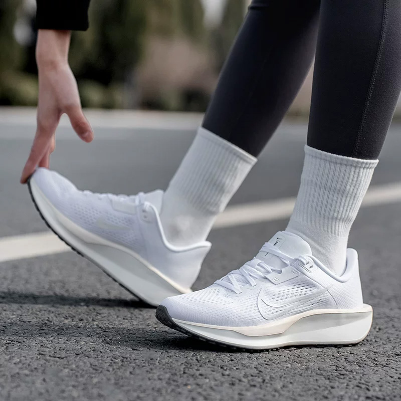 Zapatillas NIKE QEST 6 de mall - Women'S Shoes Nike Jordan reseña y precio