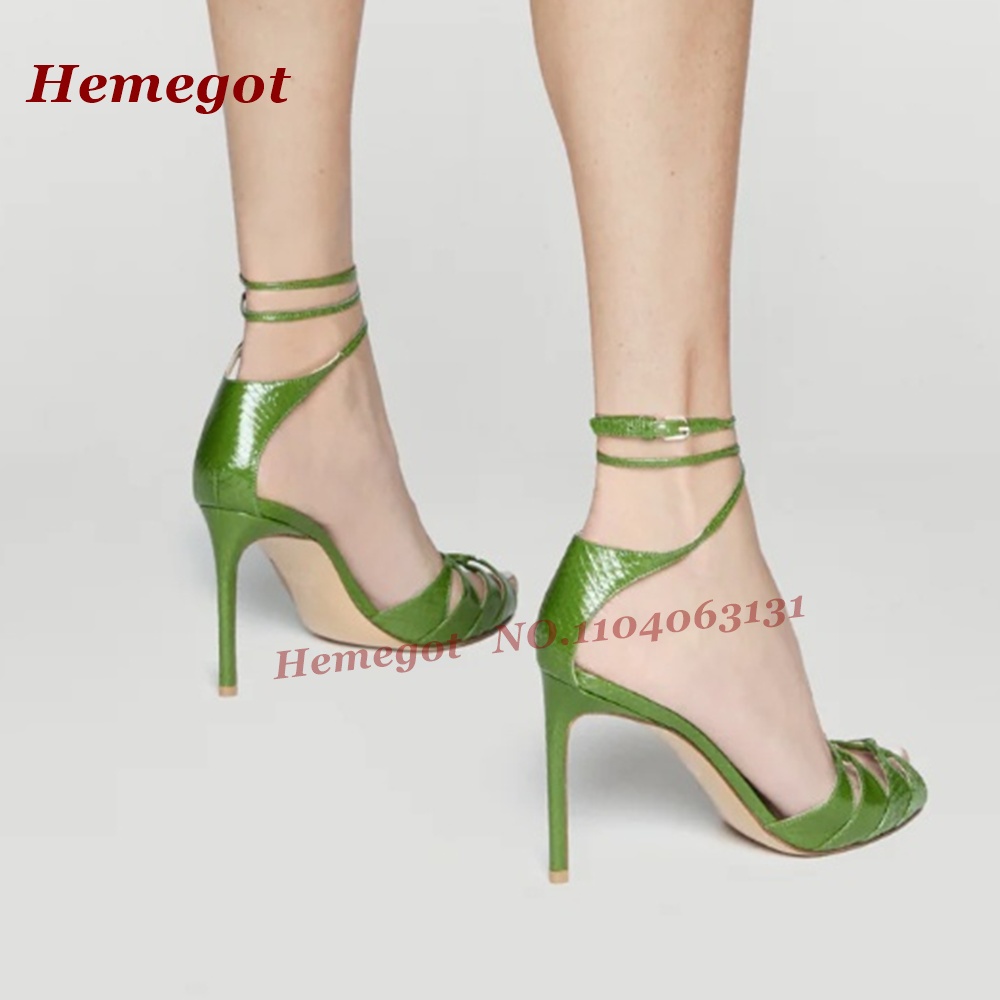 Sandalias de tiras con patrón  - Women'S Shoes Clogs reseña y precio